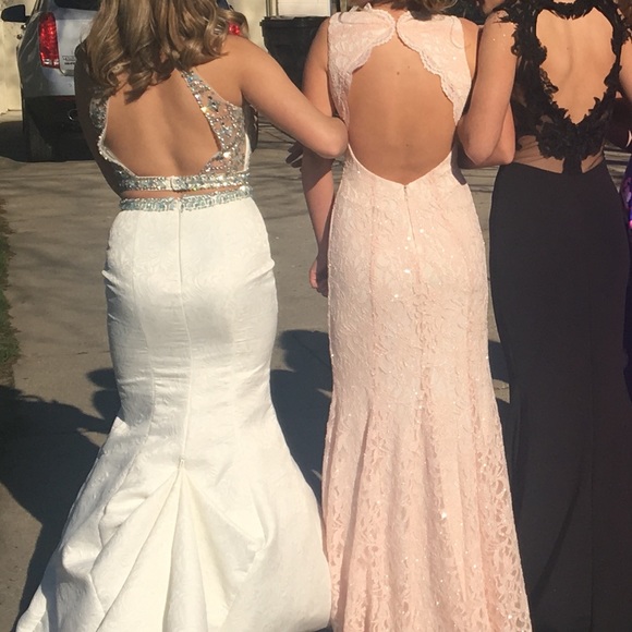 Prom dress - Picture 2 of 3